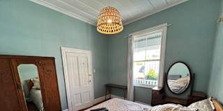 Remle Vose's room