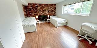 Shahram's room