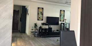 Lini's room