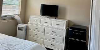 Gloriana's room