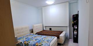 Karen T's room
