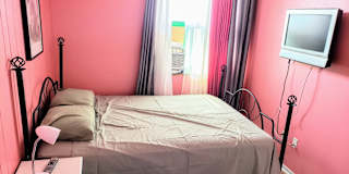 Lisa's room