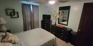Jessalyn's room