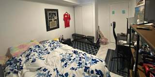 Lolo's room