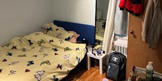 MONA MOHAMED's room