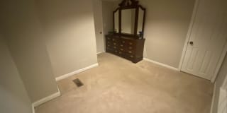 Akbar's room