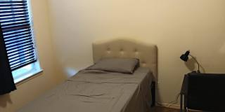 Thomas's room
