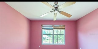 MaxiGrams's room