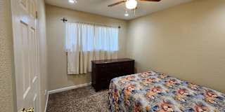Luis's room