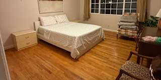 Lili's room
