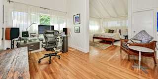 Edgar A. Macías's room