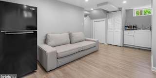 Steven Meyers's room