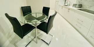 VH Rentals's room