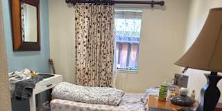 Keian moarefi's room