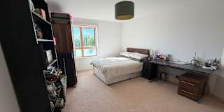 Mali's room