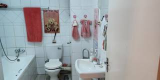 Sombu's room