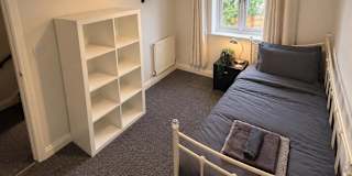 Lynda Kate Savill's room