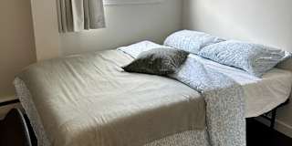 Busra Arslan's room