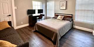 Jorge's room