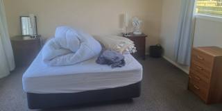 Raquel's room