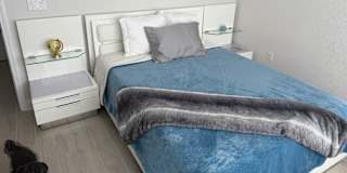 La Fantasia Amour's room