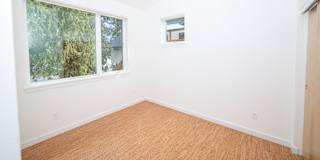 Grove's room