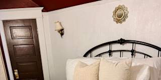 Zena's room