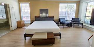 Ange's room