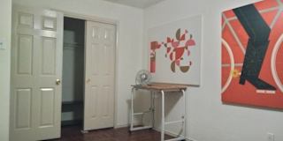 Alfredo's room
