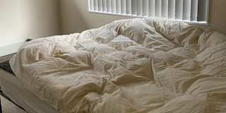 Si Young Jo's room