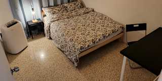 Gordy's room