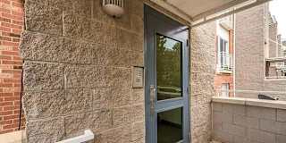 Alcove Rooms's room