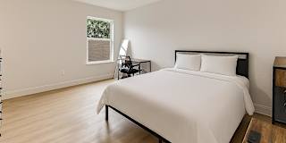 Magali A.'s room