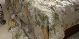 Ayushi jain's room