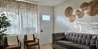 Oluwatoni Aderoju's room