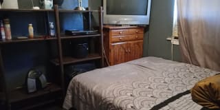 Lisa's room