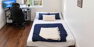 shak's room