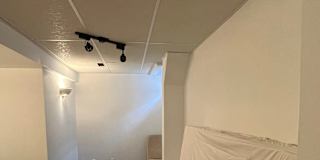 Robert mitri's room