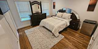 CL&C Property Management and Consulting's room
