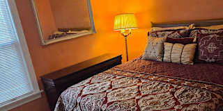 Traci's room