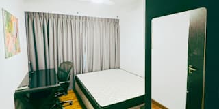 Velmurugan D's room