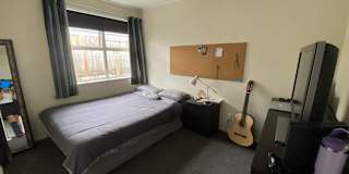 stefan's room