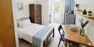 Roomy's room