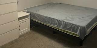 Sandy Maxwell's room