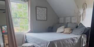 Lorena portillo's room