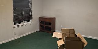 Christine Warren's room