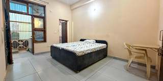 Shikhar's room