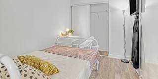 Deniz's room