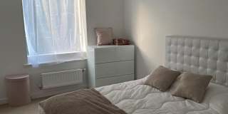Lina's room