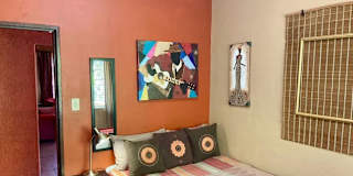 Jos Milne's room